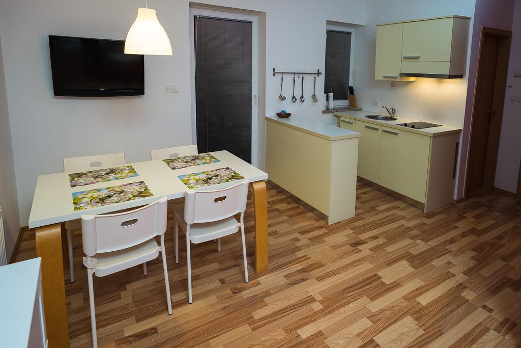 Apartments Lavric Nova Vas  Room photo